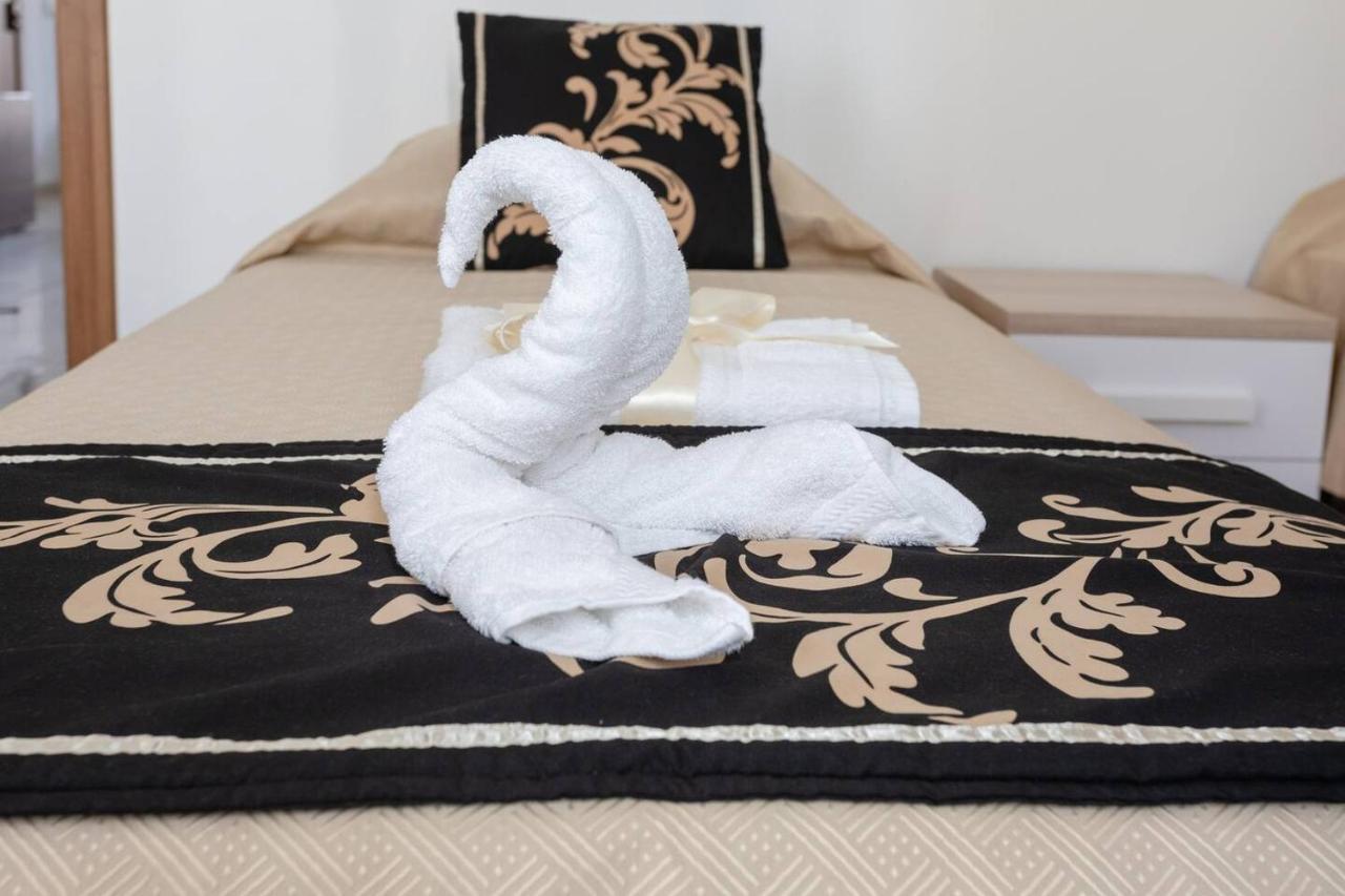 Gianni Holiday Home Pieta ภายนอก รูปภาพ